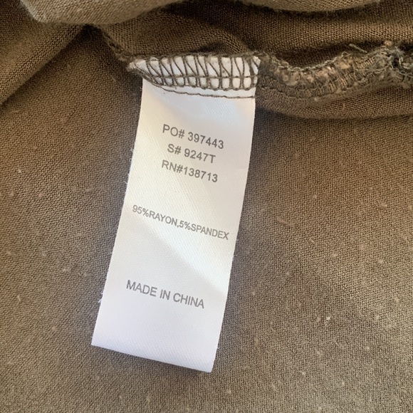 Buckle top by Doe & Rae - Picture 6 of 6